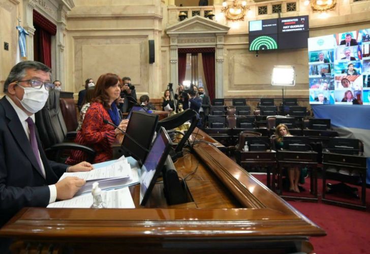 Los ñoquis del Senado: Un listado de 392 nombres, donde hay conocidos hombres y mujeres de Santa Cruz