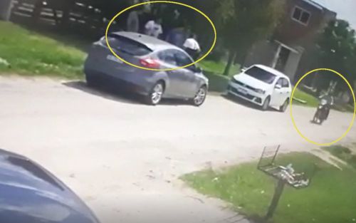 El impactante video que muestra cómo un sicario ejecuta a balazos a tres hombres en Paraná