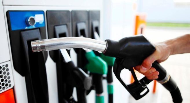 Aumentan otra vez las naftas y suman presión a los precios: suben 2,5% en promedio