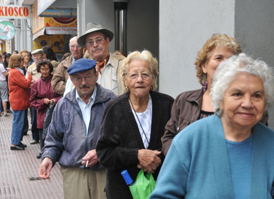 Cuando un derecho se vuelve una Odisea: en 2020, las dificultades para jubilarse le ahorrarán al Estado más de $47.000 millones