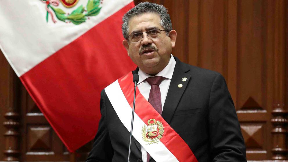 Renunció el presidente de Perú Manuel Merino: “Convoco a la unidad y a la paz”