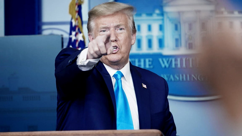 Trump admitió que Biden “ganó” unas elecciones “amañadas” pero una hora después se desdijo